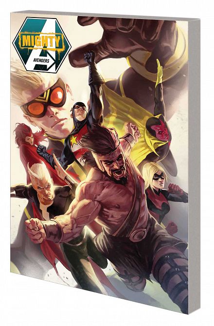 MIGHTY AVENGERS BY SLOTT TP COMPLETE COLLECTION MIGHTY AVENGERS BY SLOTT TP COMPLETE COLLECTION
